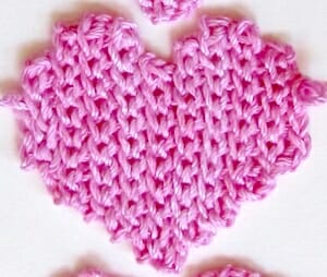 Before edging, the heart shape looks sort of "ragged" around the edges. Slip Stitch Heart Free Pattern, finishing step.